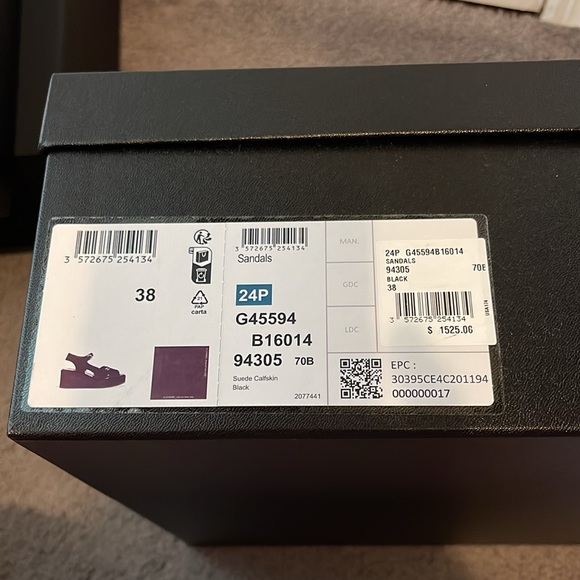 Channel empty sandals empty box - Picture 3 of 6